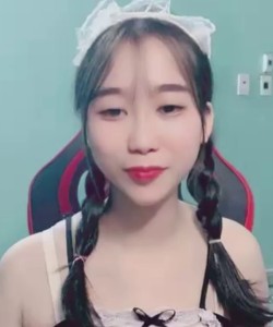 Embe222 (Huệ Pikachu) YYLive Livestream 27/11/2023