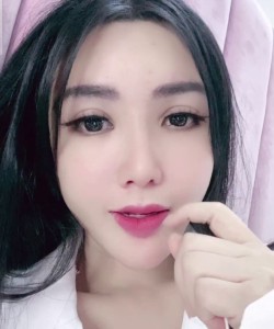 Cô Trang Livestream 17/11/2023