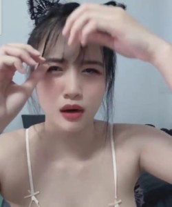 Thỏ Xinh 2006 YYLive Livestream 22/12/2023