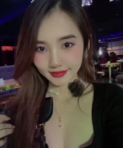 Full clip Lê Kỳ Duyên 1998 nhà ở Đồng Xoài