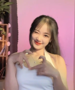 Full live hot idol Ái My combo sexy dance kèm múa toy mới nhất